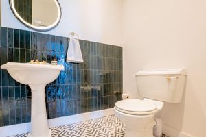 Photo 8- click for photo gallery